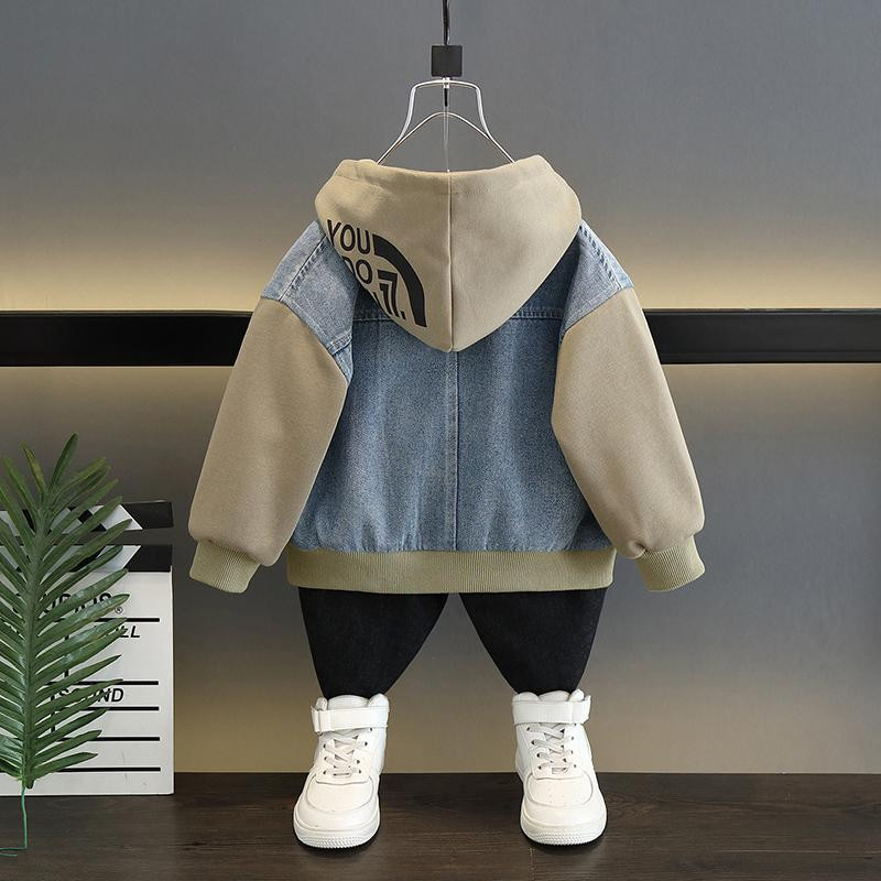 Berniukų striukė, 2023 m. pavasario naujoji vakarietiško stiliaus vyriška džinsinė striukė Rudeniniai vaikiški drabužiai Gražus retro stiliaus gobtuvas su užtrauktuku