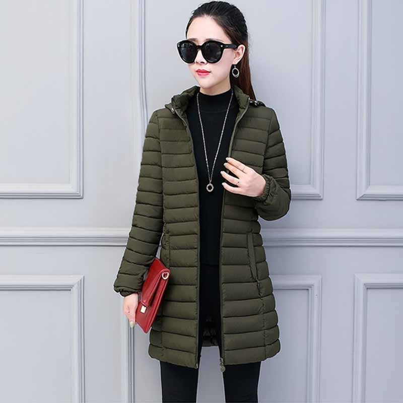 2022. gada jauna lielizmēra viegla polsterēta jaka ziemas sievietēm ar noņemamu kapuci, silti kokvilnas apģērbi, lielizmēra L-6XL garie parki