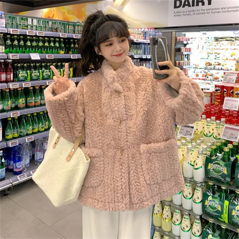 Jēra spalvu mazs, smaržīgs stila mētelis sievietēm rudens un ziemas laikā, sabiezināts 2023. gada jauns Korejas augstas kvalitātes govs raga mētelis P126