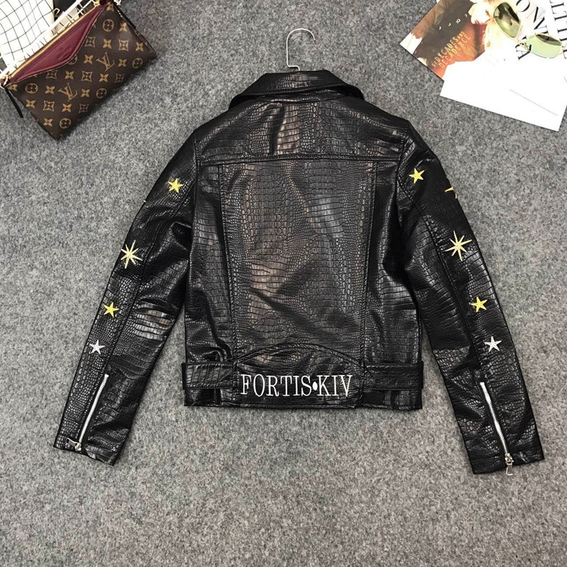 Krokodila raksts Short Slim Atloks Pu ādas jakas sieviešu ar garām piedurknēm Putnu raksts Izšuvumi Mazgāts PU ādas jakas F1534