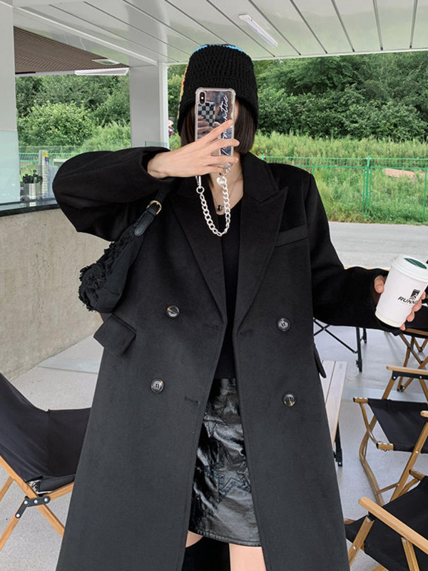 Juodas vilnonis moteriškas paltas, 2023 m. naujo temperamento Hepburn stiliaus, ilgis iki kelių, universalūs madingi vintažinio audinio paltai moterims