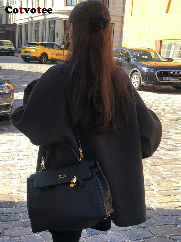 Cotvotee Gombos Gyapjúkabát Női Őszi Tél 2023 Új divatos, hosszú ujjú, bő kabátok Vintage lehajtható gallérú tömör dzsekik