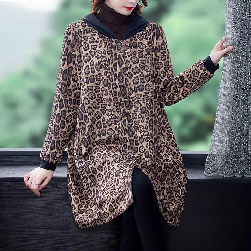 Plus Catifea Mom Fashion Print Leopard High Sense 2023 Toamna Si Iarna Nou Trench Lloose Slim Long De Gama Inalta.