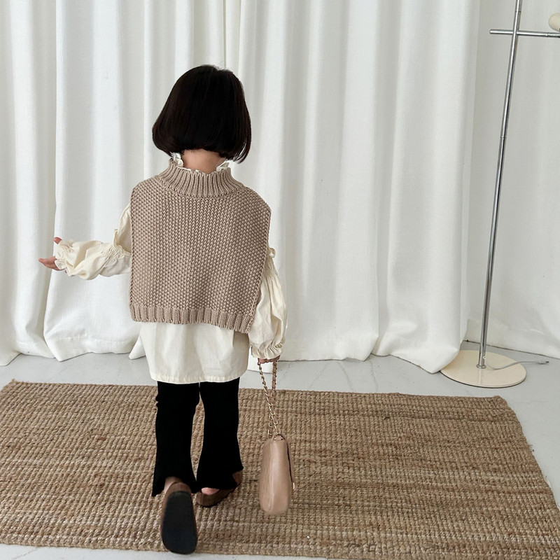 Îmbrăcăminte pentru fete în stil coreean