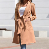 Ženski kaput, ovratnik s preklopom, dugi rukavi, remen na vezanje oko struka, dekor s zakovicama, srednje dugačak vuneni zimski topli ženski kaput, ulična odjeća