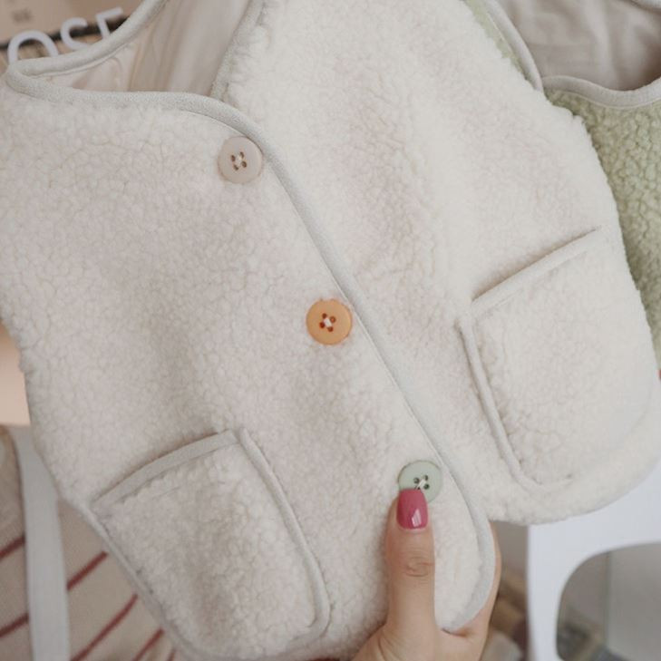 Prsluci Dječji pamučni štipaljke Jesen Zima Novi topli dječaci Djevojčice Prekrasan kaput Kamizol s okruglim ovratnikom i džepom s gumbima Gornja odjeća