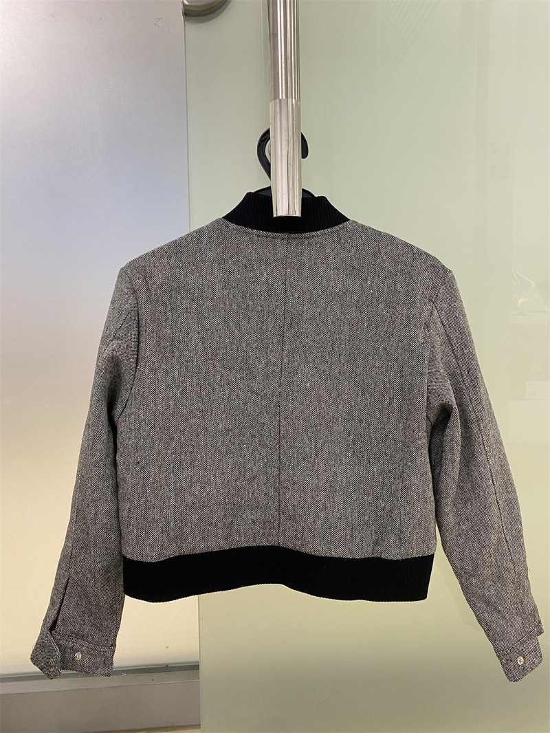 23 Jesen/zima Novi ženski modni i zgodni pamučni kratki kaput s malim stojećim ovratnikom i kopčom od sive niti