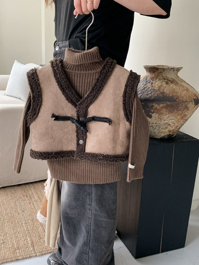 Meiteņu rudens un ziemas kažokādas integrēta veste 2023 Korejiešu meiteņu ārzemju stila jēra kažokādas biezināta plecu veste