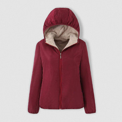 Jachetă de damă, cu glugă, căptușită cu lână, de culoare uni, ocazională, din lână de miel.