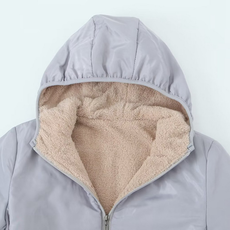 Jachetă de damă, cu glugă, căptușită cu lână, de culoare uni, ocazională, din lână de miel.