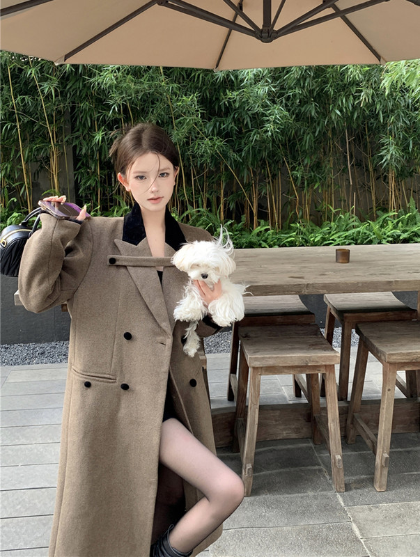 Hot Girl din bumbac în stil britanic Cardigan lung, toamnă iarnă, retro, blană contrastantă, patchwork, trenci de blană colorată cafea