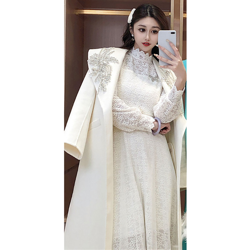 2023 Jesen Zima Ženski novi temperamentni vrhunski vuneni kaput s izvezenim malim dijamantom i velikim preklopnim ovratnikom, dvostrani vuneni kaput