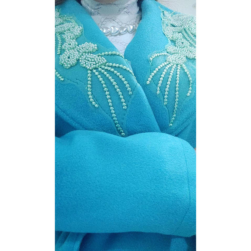 2023 Jesen Zima Ženski novi temperamentni vrhunski vuneni kaput s izvezenim malim dijamantom i velikim preklopnim ovratnikom, dvostrani vuneni kaput