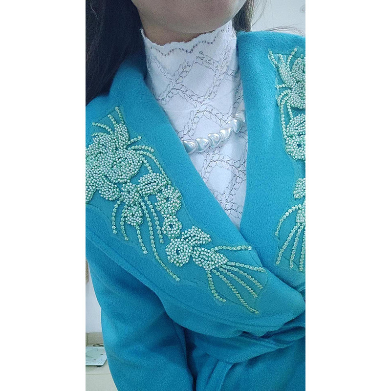 2023 Jesen Zima Ženski novi temperamentni vrhunski vuneni kaput s izvezenim malim dijamantom i velikim preklopnim ovratnikom, dvostrani vuneni kaput