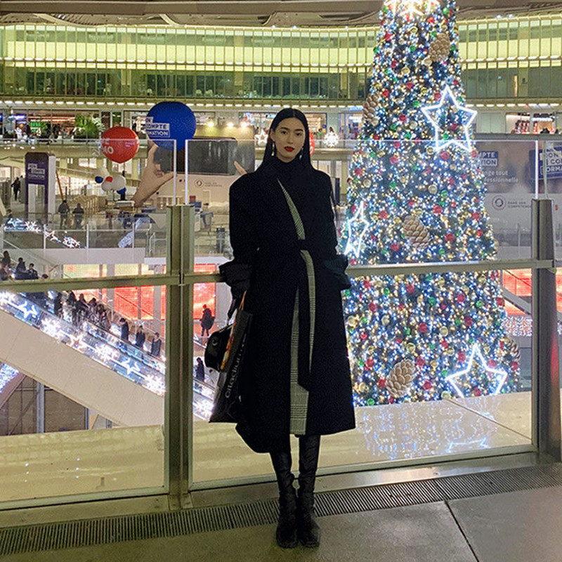 Modni vuneni kaput, ženski kaput jesen/zima 2023., novi crni kaput Hepburn stila, visoki kaput srednje duljine omotan oko struka