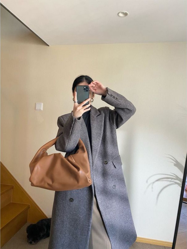 Tamno sivi vuneni kaput Ženska jesen zima Novi Hepburn stil Labavi retro ležerni dugi debeli vuneni kaput Kaput Ženska zimska jakna