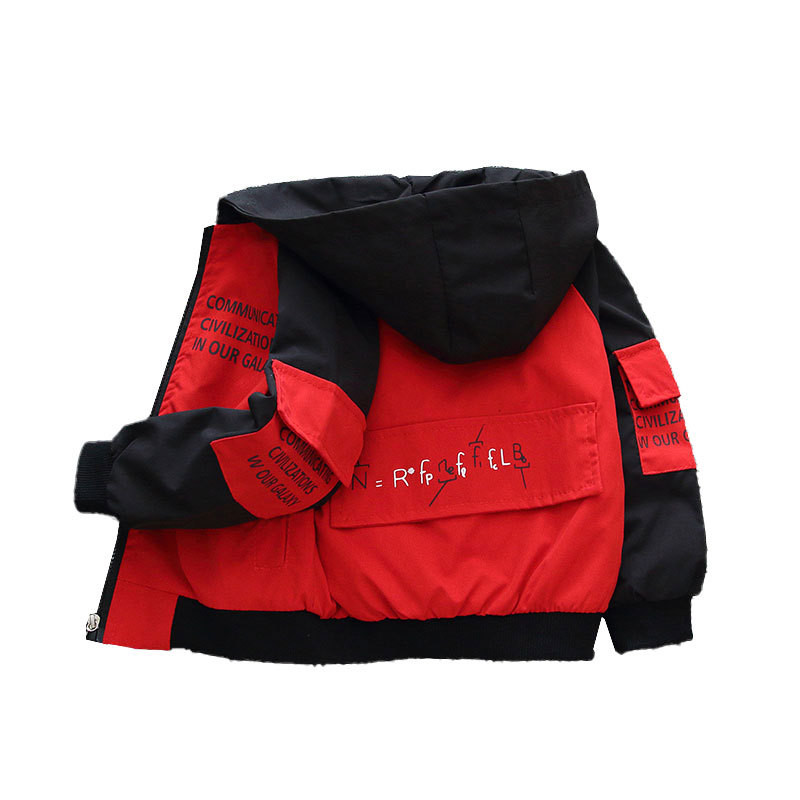 Îmbrăcăminte exterioară pentru băieți, iarnă și toamnă.