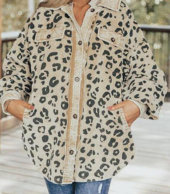 Geaca de dama cu imprimeu leopard