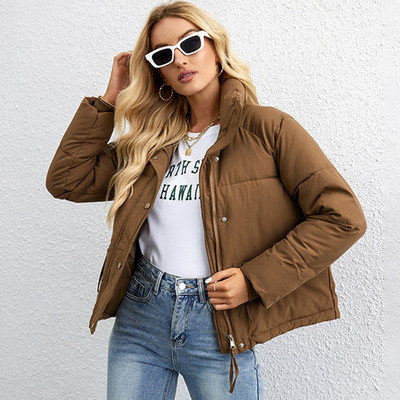 Ženske kratke parke jakne Jesen Zima 2023. Ležerna odjeća s podebljanim džepovima Ženska ležerna topla snježna jakna Pamučno podstavljeni kaputi