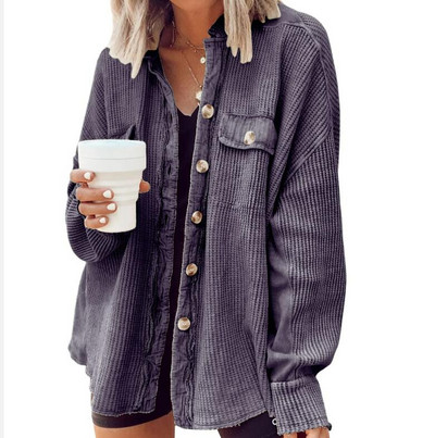 2023. gada rudens jauns produkts Mētelis Mode Ikdienas atloks Kabatas panelis Neregulārs kreklu jaka Sieviešu vienkrāsains kreklu jakas topi