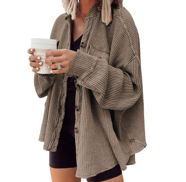 2023. gada rudens jauns produkts Mētelis Mode Ikdienas atloks Kabatas panelis Neregulārs kreklu jaka Sieviešu vienkrāsains kreklu jakas topi