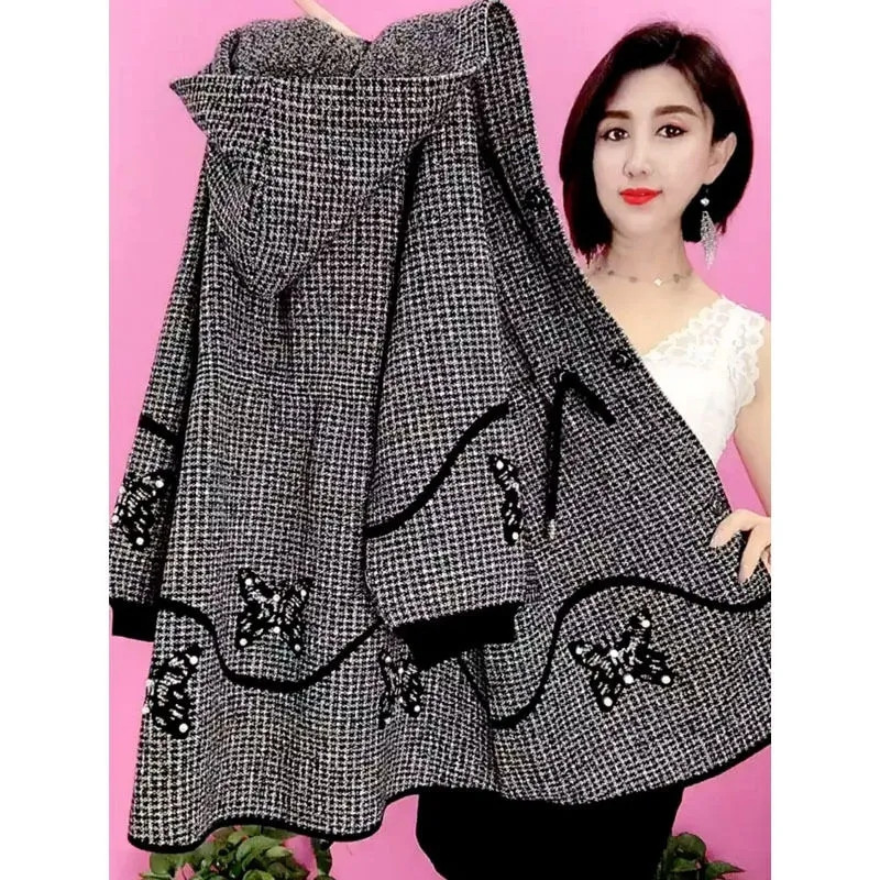 Jesen Zima Novi dvostrani kaput od kašmira s kapuljačom Ženski dugi vuneni kaput velikih veličina Pleteni džemper 5XL za starije majke