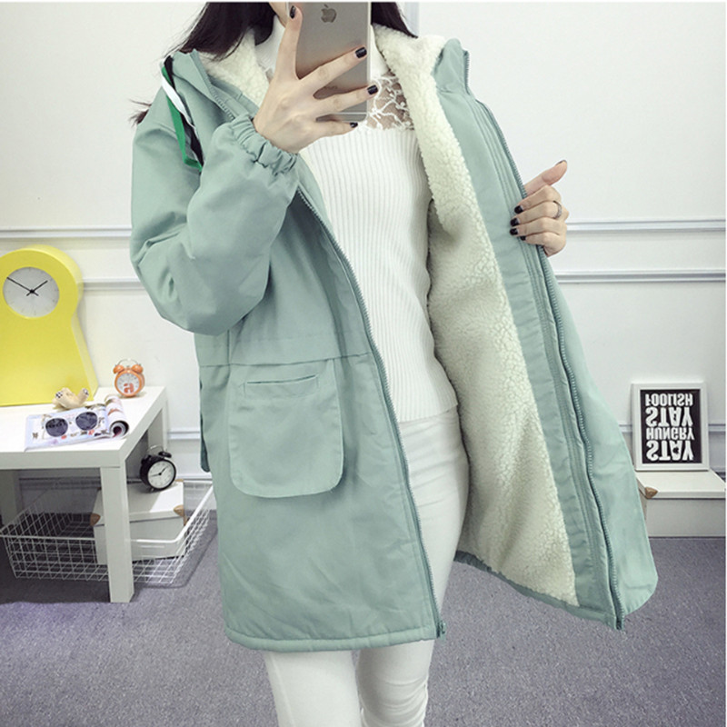 Ženska jakna Nova zimska ženska parka Inner Debela janjeća vuna Održava toplinu Kaput Ženska pamučno podstavljena jakna Kratki Dugi kaputi A