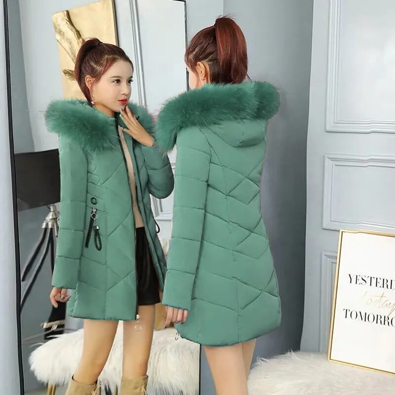 Ženska zimska jakna 2022. Nova ženska parka s kapuljačom Debele tople pamučno podstavljene osnovne majice Duga ženska jakna na vatu