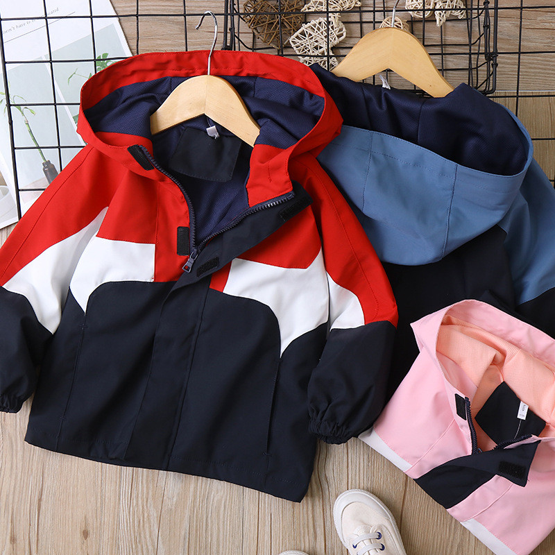 Dječje jakne za dječake Jesen 2022. Nova kvaliteta Vodootporne 12-godišnje dječje jakne s kapuljačom blokirane boje za djevojčice Vjetrobranski kaputi