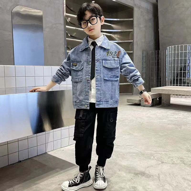 Jachetă de blugi nouă, haine, îmbrăcăminte de stradă, primăvară, toamnă, băiat, în aer liber, 2023, ocazional, sport largi, îmbrăcăminte răcoroasă, haine la modă