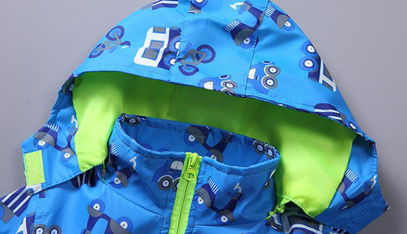 Rajzfilm autós kapucnis dzsekik fiúknak kabát fiúknak Felsőruházat baba dzseki gyerekeknek vízálló széldzseki gyermekruházat 2021 tavasz