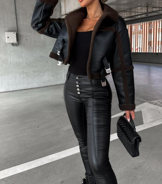 Ženski kožni kaput 2023., modna motociklistička kratka jakna s polo ovratnikom i dugim rukavima za 2023.