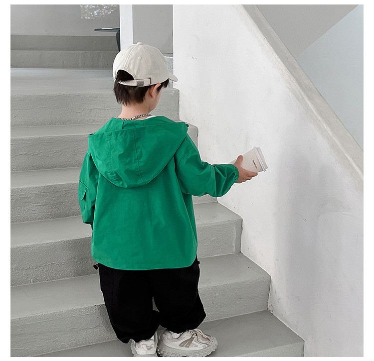 Jesenska moda za dječake Jacekts Cool modni kaputi s džepovima i zelenim kapuljačom