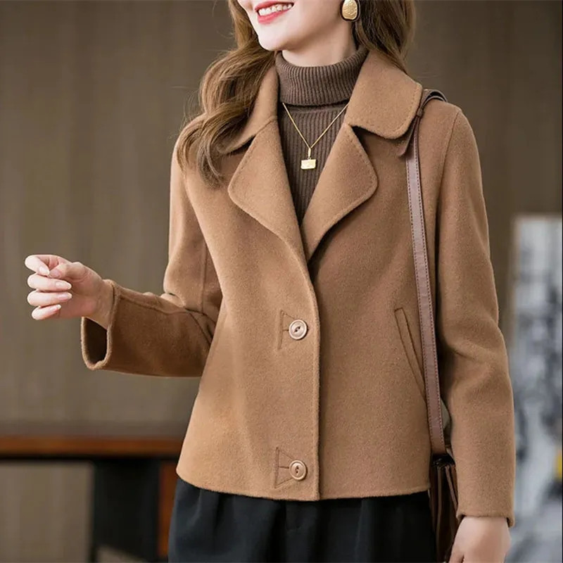 Modni vuneni kaput Ženski proljeće jesen 2023. Kratki kaputi s ovratnikom na rever Široke vunene jakne Ležerna gornja odjeća Ženski kaput