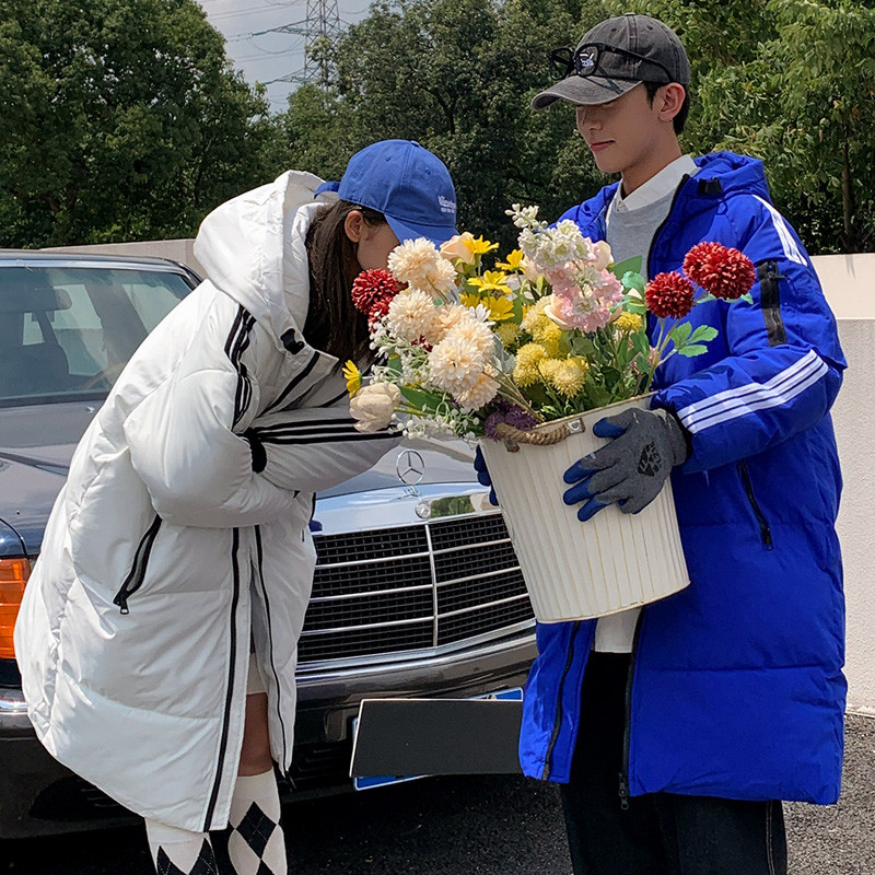 Jachetă de iarnă cu glugă 2022 Nouă modă unisex Jachetă de iarnă caldă Parka lungă Parka etanșă Mantocă de iarnă pentru bărbați sau femei