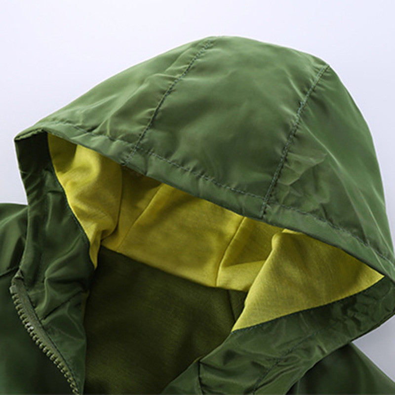 Nauji pavasario rudens vaikų viršutiniai drabužiai ir paltai 2–6 metų vaikams su gobtuvu Striukės nuo vėjo.