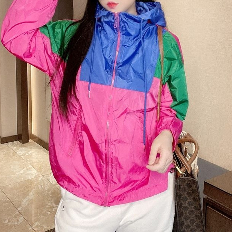 Novi ljetni europski kolodvor 2023. Ležerni ležerni kaput u zapadnom stilu široke kontrastne boje, prekomjerna zaštita od sunca, tanki kaput s kapuljačom dugih rukava