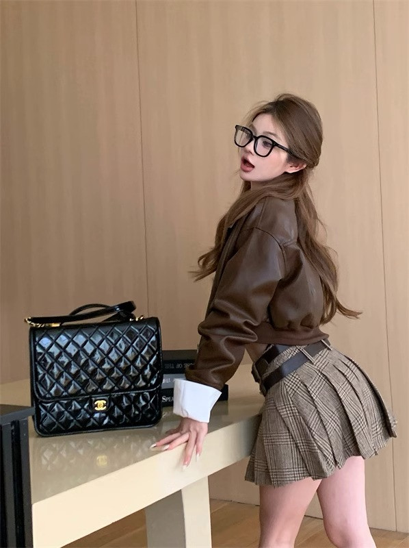 2023 m. Naujas rudens žiemos retro stiliaus masyvi odinė striukė Biuro apykaklė Moteriški paltai ilgomis rankovėmis Viršutiniai drabužiai BF High Street Cyber Y2k