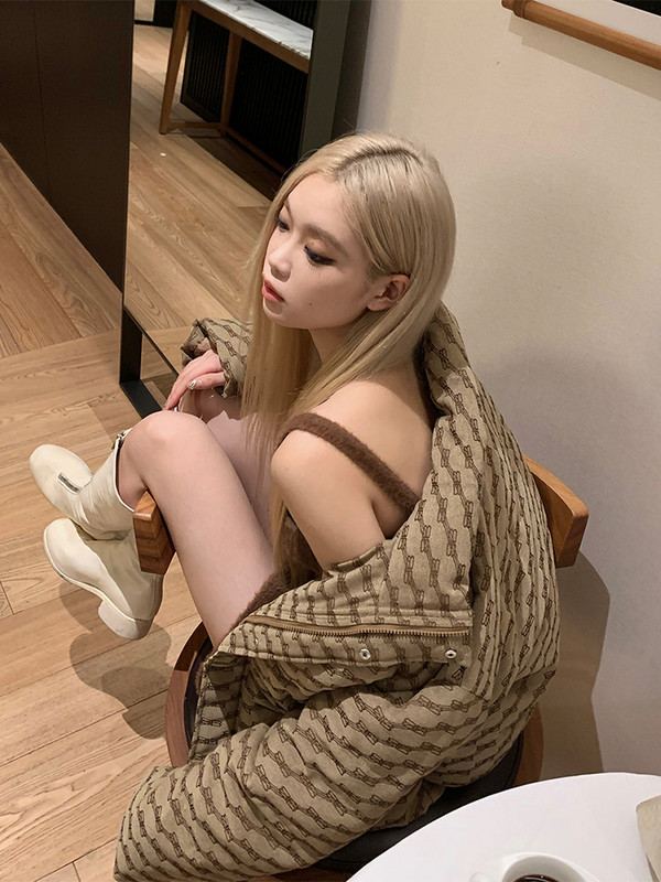 2023 m. rudens žiema moteriška šilta stora vintažinė pūkinė striukė, atvartas, ilgas rankovės, moteriškas medvilninis paminkštintas paltas Harajuku Oversize Chic