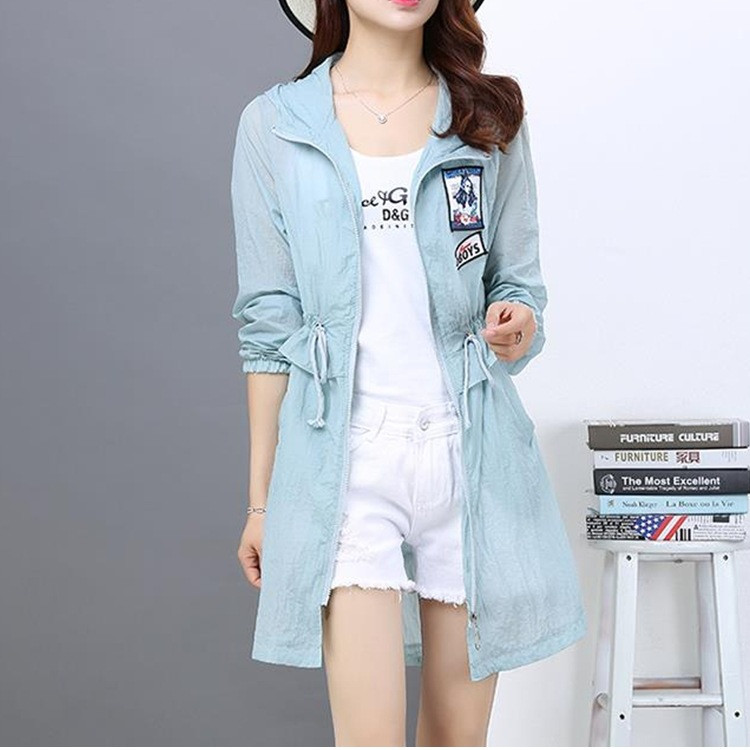 Îmbrăcăminte rezistentă la soare Protecție UV pentru femei Vară Nou 2020 Lungime mijlocie Ultra-subțire Lângă subțire BF Jachetă complet asortată Moda