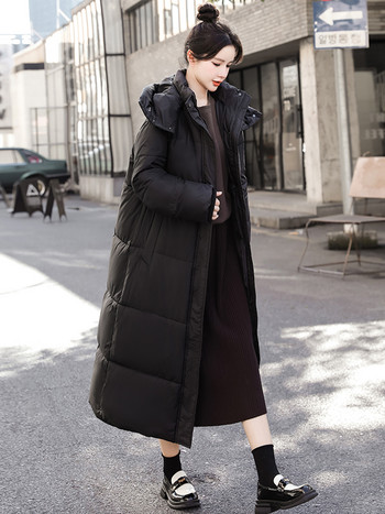 Дълги паркове за жени Зима 2023 Нова корейска мода Удебелени топли якета Дамски ежедневни извънгабаритни палта Ветроустойчиви горни дрехи