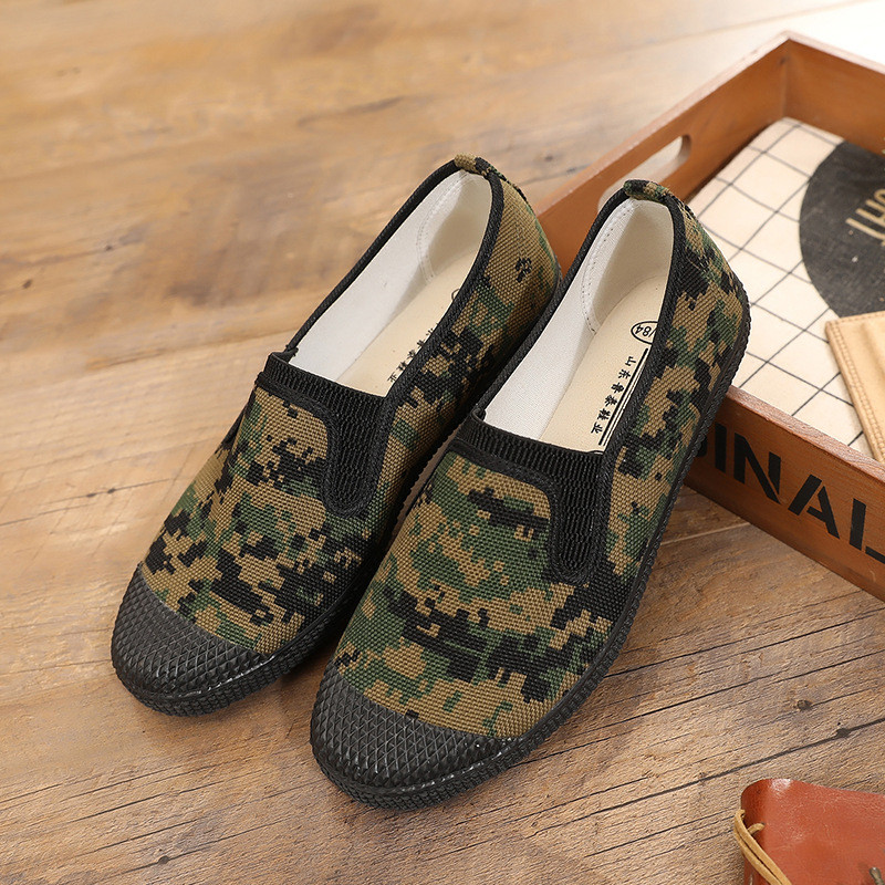 2023 m. Nauji vyriški pavasario ir rudens mados laisvalaikio kamufliažiniai darbo draudimo batai Vyriški lauko sportiniai darbo batai