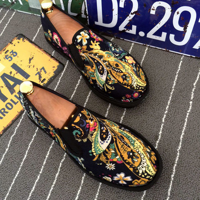 Vechi pantofi din pânză Beijing pentru bărbați, tipărire în stil tradițional chinezesc, machiaj facial, pantofi din pânză, broderie leneșă, pantofi cu talpă retro