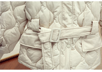Зимни дамски пухени якета за 2023 г. Ултра леко топло ежедневно палто Дамско пухено яке с колан Голям размер Парка с качулка