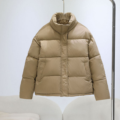 2023 m. moteriškas žieminis paltas Didelis šiltas moteriškas stovas apykaklė Medvilnine paminkštinta striukės saldainio spalvos paltai trumpi moteriški viršutiniai drabužiai