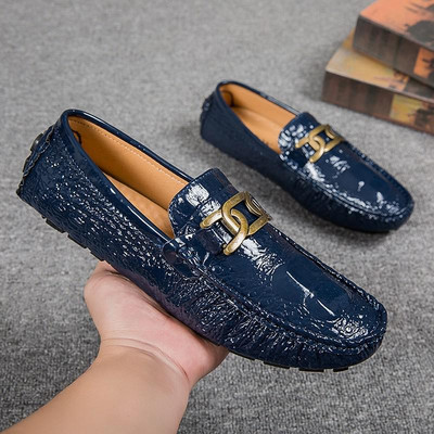 2023 m. Nauji madingi valčių batai Vyriški klasikiniai laisvalaikio batai Kokybiški odiniai Patogūs vyriški batai Ryškių spalvų batai „Loafers“