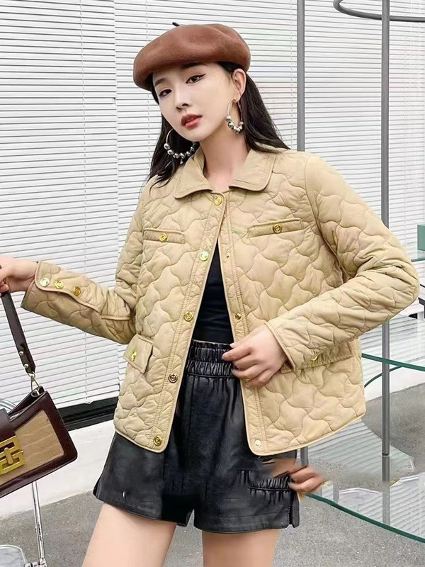 Jesen 2023 Ultra lagana topla ležerna jakna Ženska pufer jakna Ženska vintage mala parka s mirisom Topli kratki kaput Gornja odjeća