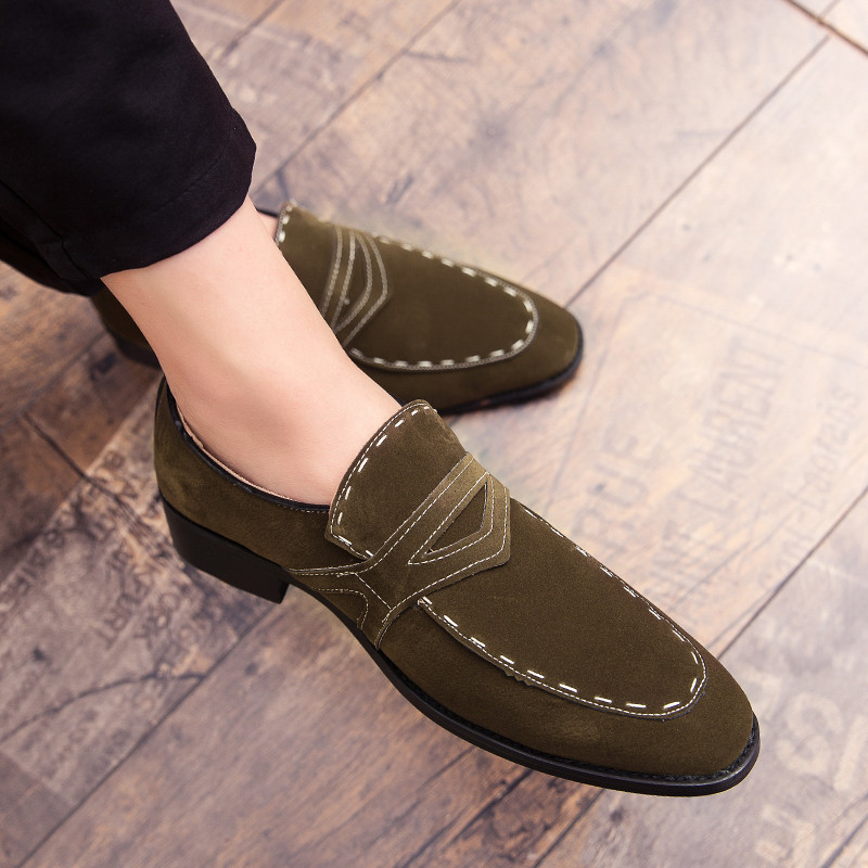 Nove muške cipele za 2020. Ležerne kožne cipele Udobne natikače muške cipele za vožnju Ravne vjenčane cipele Modne muške cipele Velika veličina 48