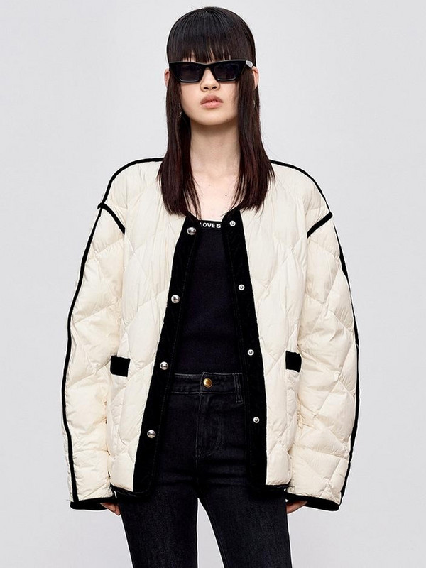 2023 m. žiemos prabangūs moteriški drabužiai su kakleliu Moteriškas sniego paltas Itin lengvas šiltas švarkas Laisvalaikio moteriškos pūkinės striukės paltas