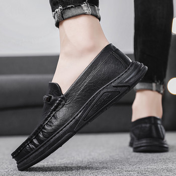 Νέα ανδρικά παπούτσια Casual ελαφριά αναπνεύσιμα δερμάτινα παπούτσια Ανδρικά πλακέ loafers slip σε μαλακή σόλα Παπούτσια μοκασίνι Business Office